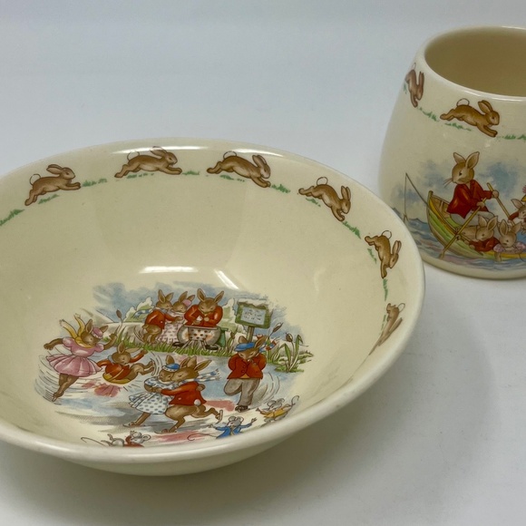 Vintage British Royal Doulton 1954 Bunnykins Children's Bone China Set - Picture 1 of 5